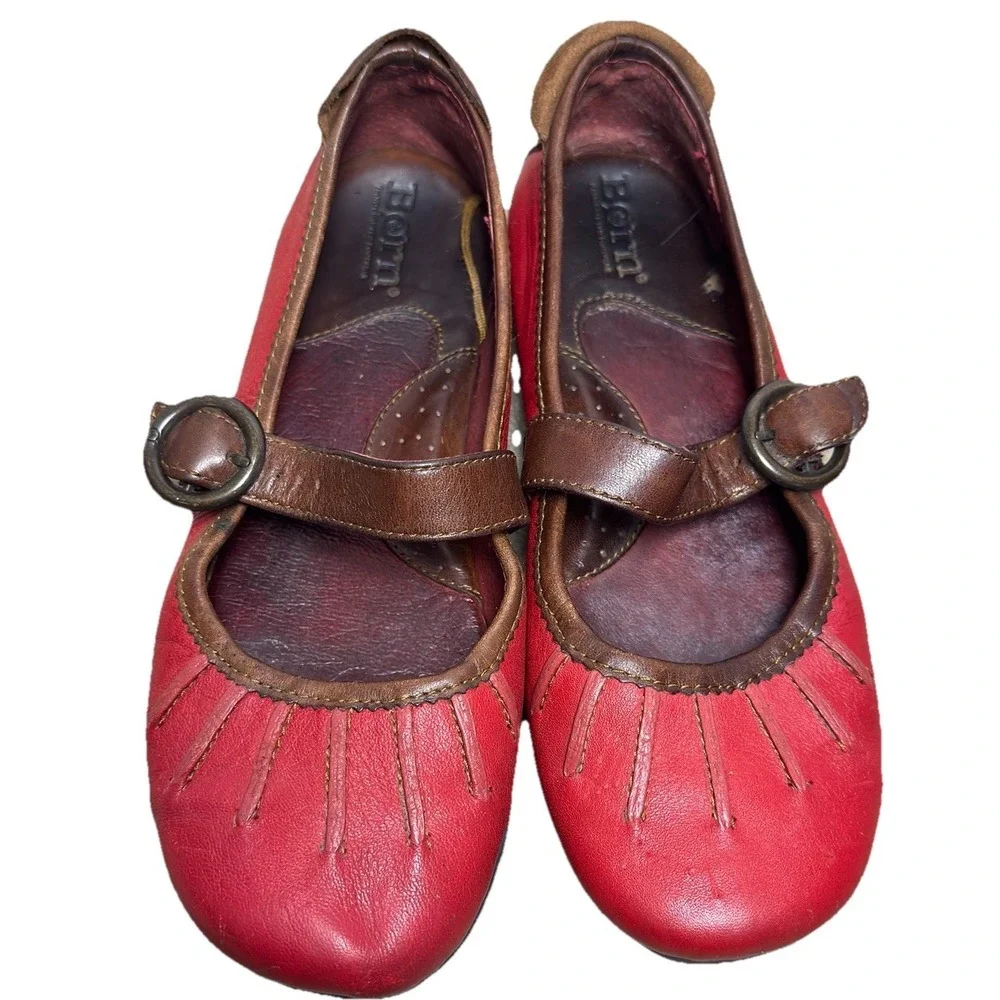Born Brown / Red Leather Mary Jane Flat Loafer Size 6.5 Adjustable Buckle - Picture 4 of 8
